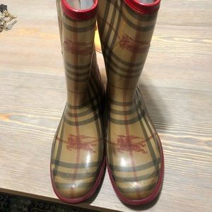 Burberry Rainboots